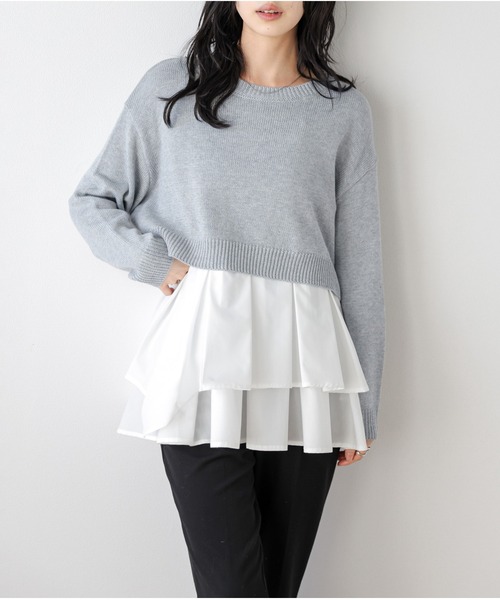 AMELY(エミリー)の「ショートニット×フリルキャミ2点セット(アンサンブル・レディース・グレー/ブラック/ベージュ・フリー)」の2枚目の写真