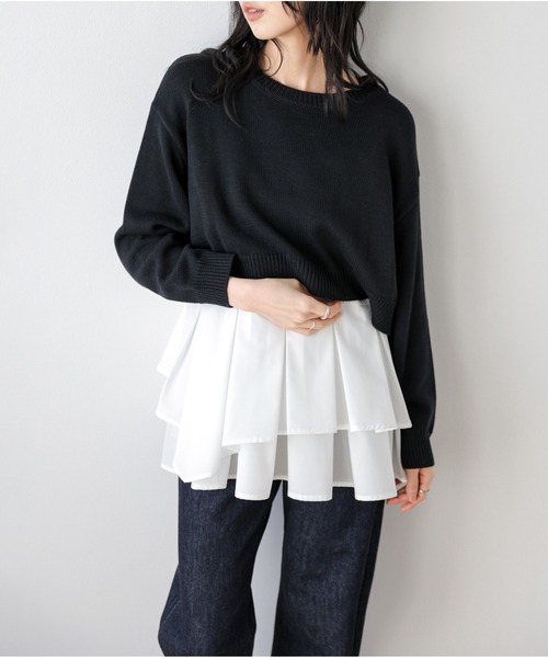 AMELY(エミリー)の「ショートニット×フリルキャミ2点セット(アンサンブル・レディース・グレー/ブラック/ベージュ・フリー)」の1枚目の写真