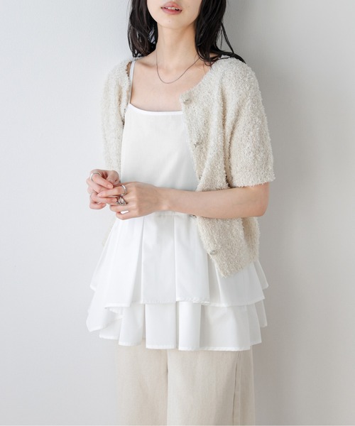 AMELY(エミリー)の「ショートニット×フリルキャミ2点セット(アンサンブル・レディース・グレー/ブラック/ベージュ・フリー)」の15枚目の写真