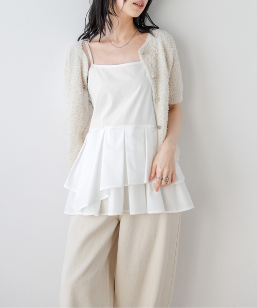 AMELY(エミリー)の「ショートニット×フリルキャミ2点セット(アンサンブル・レディース・グレー/ブラック/ベージュ・フリー)」の16枚目の写真