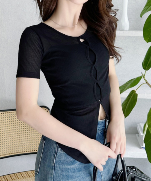 Ada.(エイダ)の「2WAY シアー 半袖 Tシャツ(Tシャツ/カットソー・レディース・ブラック/オフホワイト/グレー/レッド・FREE)」の16枚目の写真
