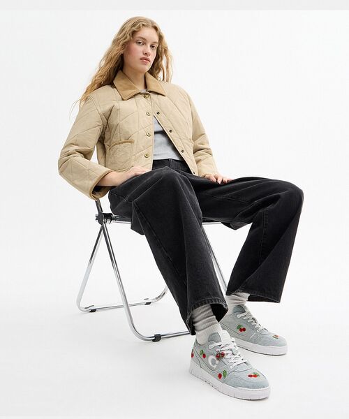 COACH(コーチ)の「ソーホー スニーカー・チェリー(スニーカー・レディース・ブルー系その他・7B/8B/6B/5B/6.5B)」の2枚目の写真