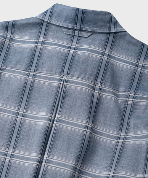 NONBLANK(ノンブランク)の「クラウドコットンチェックLSシャツ_BLUE(シャツ/ブラウス・メンズ・ブルー・MEDIUM/LARGE/X-LARGE)」の6枚目の写真