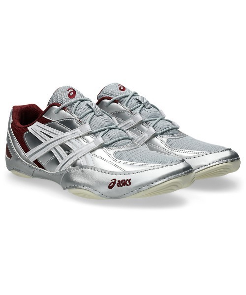 ASICS(アシックス)の「ASICS HYPERSYNC(アシックス ハイパーシンク)(スニーカー・メンズ・ブラック系/シルバー系・24.5cm/25cm/25.5cm/27cm/29cm/26.5cm/26cm/27.5cm/24cm/23cm/23.5cm/28cm/28.5cm)」の2枚目の写真
