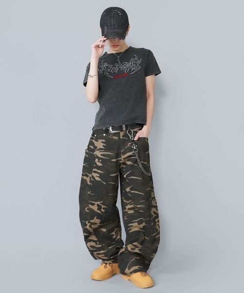 SPINNS（スピンズ）の「短丈半袖トライバル刺繍ロゴTシャツ（Tシャツ/カットソー・メンズ・ホワイト/ブラック/ブラック系その他/ウッドランド・ONESIZE）」の17枚目の写真
