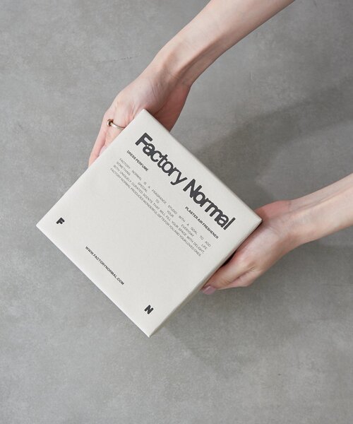 BIRTHDAY BAR(バースデイバー)の「【BIRTHDAY BAR×FACTORY NORMAL】ドレスパフュームセット(ルームフレグランス/お香・レディース・ベージュ・0)」の5枚目の写真