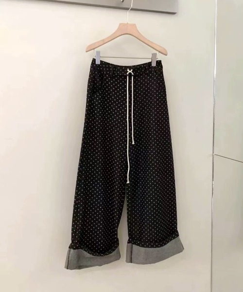 Vipoa(ヴィポア)の「ストリングドットワイドデニム(デニムパンツ・レディース・ブラック系その他・LARGE/MEDIUM)」の6枚目の写真