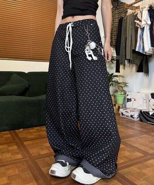 Vipoa(ヴィポア)の「ストリングドットワイドデニム(デニムパンツ・レディース・ブラック系その他・LARGE/MEDIUM)」の20枚目の写真