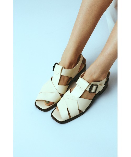 RIM.ARK(リムアーク)の「Leather cage sandal レザー ケージ サンダル(サンダル・レディース・アイボリー/ブラック・36/37/38/39)」の17枚目の写真