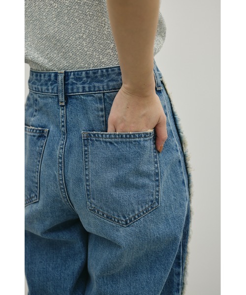 STYLEMIXER(スタイルミキサー)の「サイドフリンジワイドデニム(デニムパンツ・レディース・ブラック/ブルー・SMALL/MEDIUM/LARGE)」の4枚目の写真