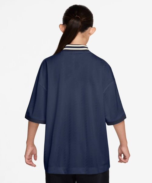 NIKE（ナイキ）の「ナイキ NIKE ナイキ YTH NSW CLN JERSEY S/S トップ（ポロシャツ・キッズ・オフホワイト/ネイビー・130cm/140cm/150cm/160cm）」の6枚目の写真