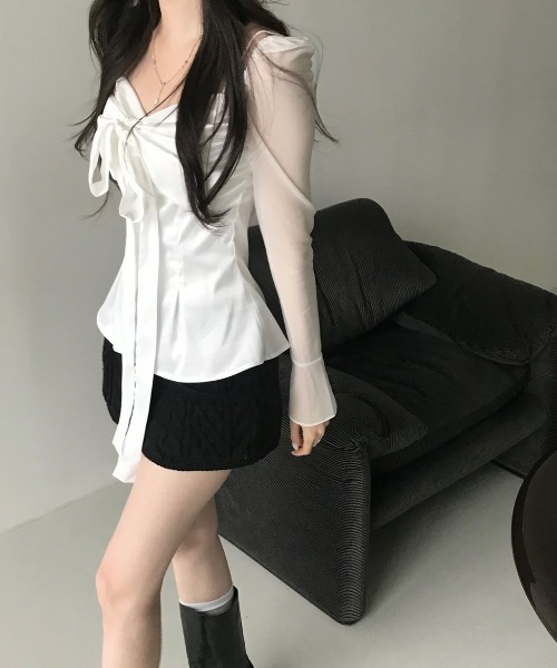 FAVORITO(ファヴォリート)の「リボンタイトップス(その他トップス・レディース・ブラック/ホワイト・F)」の6枚目の写真