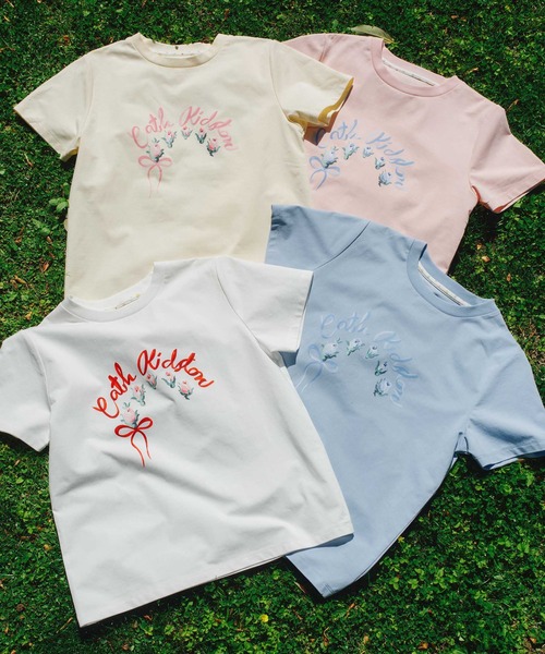 Cath Kidston(キャスキッドソン)の「ベーシックTシャツ Ribbon Floral(Tシャツ/カットソー・レディース・ホワイト/サックスブルー/ピンク/ライトイエロー・FREE)」の1枚目の写真