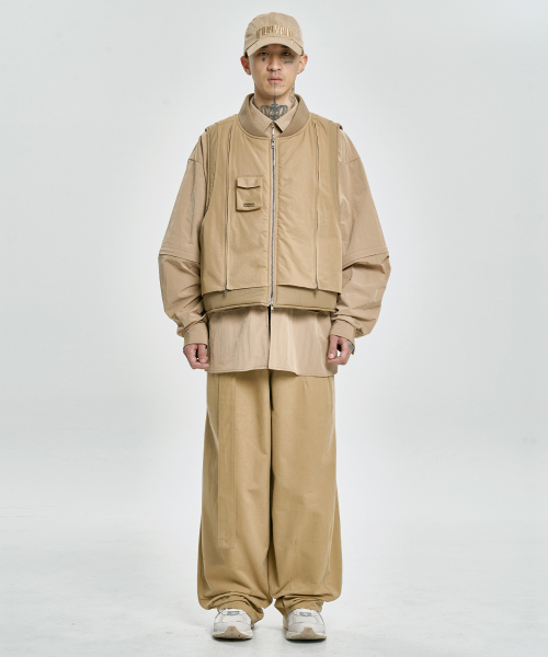 AJOBYAJO（アジョバイアジョ）の「Layered Padded Zip Up Vest [BEIGE]（ベスト・メンズ・その他・FREE）」の5枚目の写真