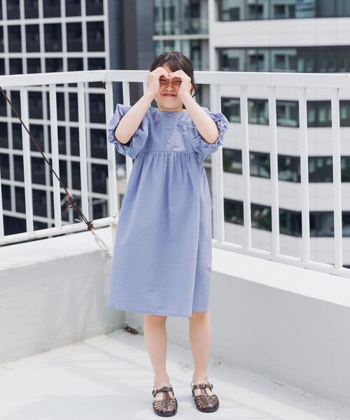 URBAN RESEARCH DOORS(アーバンリサーチドアーズ)の「サッカー2WAYワンピース(KIDS)(ワンピース・キッズ・ライトブルー/ブラック・105/135/120)」の6枚目の写真