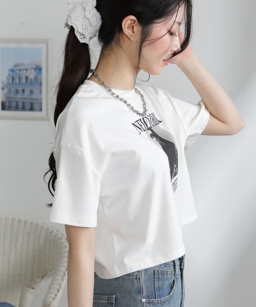 pumpkin port(パンプキンポート)の「NEW YORK ロゴプリント ショート丈半袖Tシャツ(Tシャツ/カットソー・レディース・ブラック/ホワイト・M)」の7枚目の写真