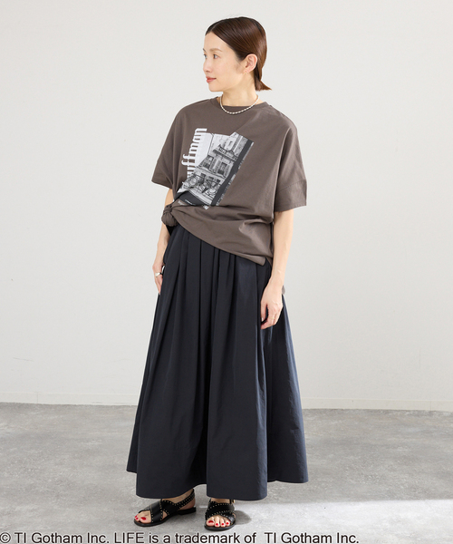 IENA（イエナ）の「《追加》LIFE PICTURE COLLECTION　PHOTO Tシャツ（Tシャツ/カットソー・レディース・ブラック系その他/ホワイト・FREE）」の4枚目の写真