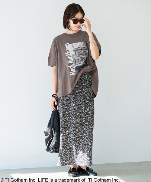 IENA（イエナ）の「《追加》LIFE PICTURE COLLECTION　PHOTO Tシャツ（Tシャツ/カットソー・レディース・ブラック系その他/ホワイト・FREE）」の12枚目の写真