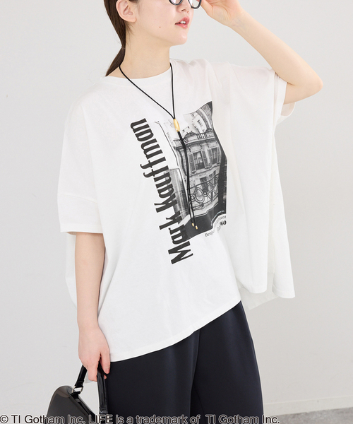 IENA（イエナ）の「《追加》LIFE PICTURE COLLECTION　PHOTO Tシャツ（Tシャツ/カットソー・レディース・ブラック系その他/ホワイト・FREE）」の19枚目の写真