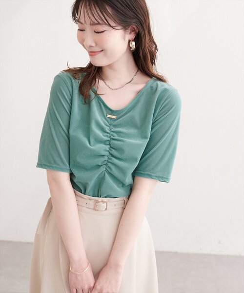 natural couture(ナチュラルクチュール)の「シアーベロアギャザーT(Tシャツ/カットソー・レディース・ブルー/オフホワイト/ブラック/グレイッシュベージュ/ブラウン/ボルドー/ピンク/ネイビー/ミント・FREE)」の16枚目の写真
