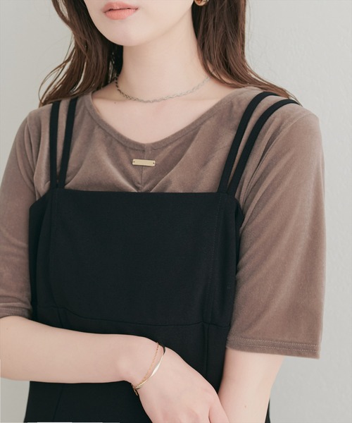 natural couture(ナチュラルクチュール)の「シアーベロアギャザーT(Tシャツ/カットソー・レディース・ブルー/オフホワイト/ブラック/グレイッシュベージュ/ブラウン/ボルドー/ピンク/ネイビー/ミント/ドット・FREE)」の15枚目の写真