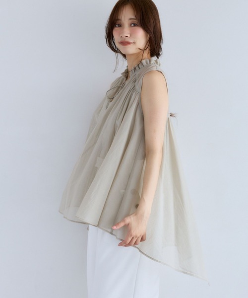 mysty woman（ミスティウーマン）の「イレヘムギャザーノースリブラウス 1046994（シャツ/ブラウス・レディース・ベージュ/ブラック/サックスブルー・FREE）」の11枚目の写真