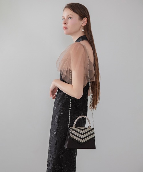 Leja(レジャ)の「【LEJA】ジオメトリックフラップビジュー2WAYバッグ結婚式 パーティー 成人式 二次会 同窓会 お呼ばれ オケージョン 20代 30代(ハンドバッグ・レディース・ブラック・FREE)」の5枚目の写真