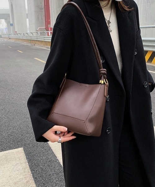 HAILY(ヘイリー)の「同素材ポーチ付き2WAYミニショルダーバッグ(ショルダーバッグ・レディース・ダークブラウン/ブラック・FREE)」の20枚目の写真
