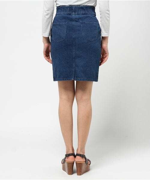 earth music&ecology（アースミュージックアンドエコロジー）の「【2016Spring】デニムタイトスカート（デニムスカート・レディース・インディゴブルー/ライトインディゴブルー・SMALL/MEDIUM）」の6枚目の写真