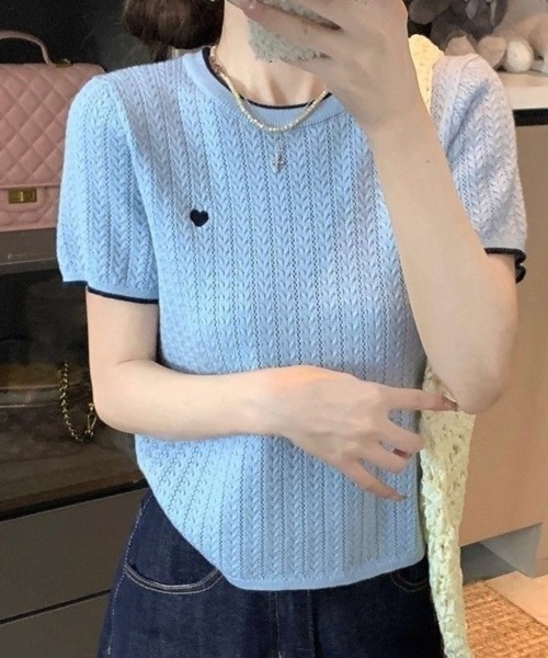 Beststore(ベストストア)の「ハート刺繍 配色サマーニットトップス 半袖 ケーブル編み クルーネック プルオーバー フレンチガーリー(Tシャツ/カットソー・レディース・ブラック/グレー/アイボリー/ブルー・FREE)」の1枚目の写真