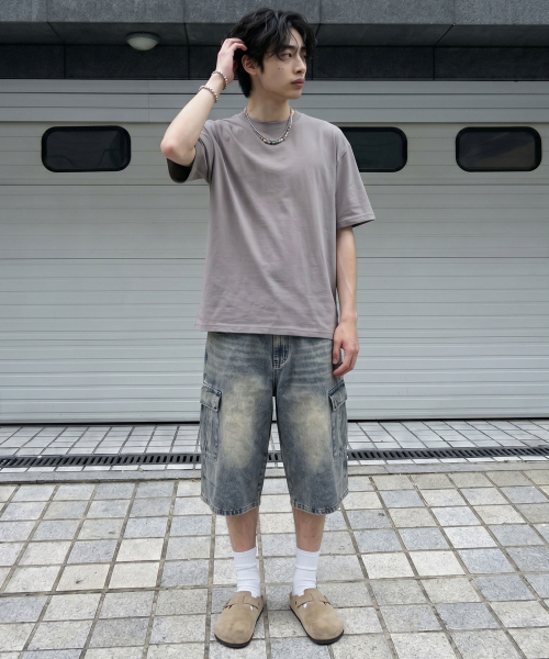 DWSE(ディーダブリューエスイー)の「ピンタックカーゴバミューダデニムパンツ(グレー)(その他パンツ・メンズ・その他・X-SMALL/XX-LARGE/MEDIUM/LARGE/SMALL/X-LARGE)」の4枚目の写真