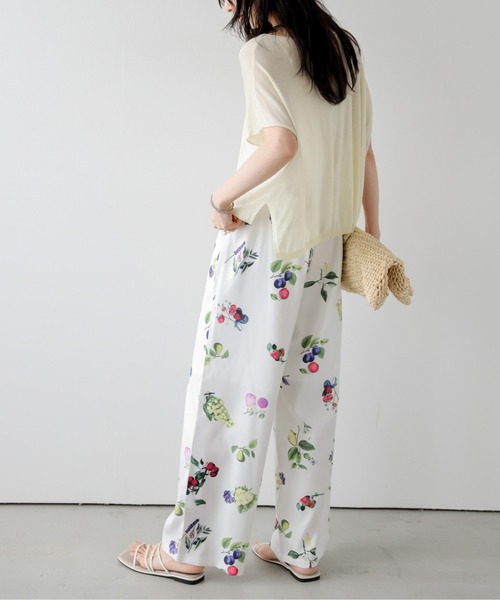 AMELY（エミリー）の「フラワープリントワイドパンツ（その他パンツ・レディース・ブラック/ホワイト・M/L）」の6枚目の写真