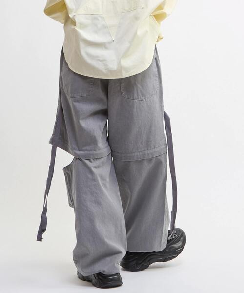 CONVERSE TOKYO(コンバーストウキョウ)の「2WAY DETACHABLE DENIM WIDE CARGO PANTS(デニムパンツ・レディース・杢グレー/インディゴブルー/ブラック・SMALL/MEDIUM)」の11枚目の写真