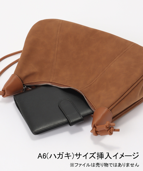 B.C STOCK(ベーセーストック)の「アジャスタハンドバッグ(ショルダーバッグ・レディース・ブラック/キャメル・FREE)」の7枚目の写真