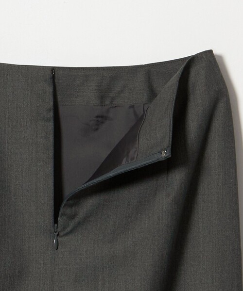UNITED ARROWS(ユナイテッドアローズ)の「Vitale Barberis Canonico タイトスカート(スカート・レディース・ダークグレー/ネイビー/ダークブラウン・36/38/34/40)」の6枚目の写真