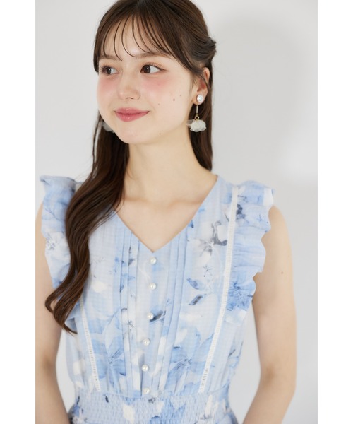 tocco closet(トッコ クローゼット)の「ハシゴレース切り替えシアーチェックフラワープリントワンピース(ワンピース・レディース・モカ/ブルー・M)」の21枚目の写真