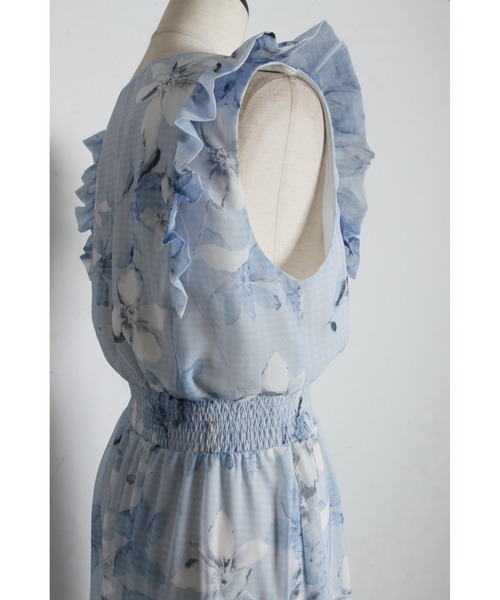 tocco closet(トッコ クローゼット)の「ハシゴレース切り替えシアーチェックフラワープリントワンピース(ワンピース・レディース・モカ/ブルー・M)」の12枚目の写真