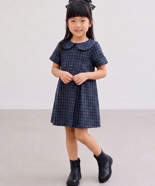 aimoha(アイモハ)の「【aimoha KIDS】チェック柄セーラーカラーワンピース (SS)(ワンピース・キッズ・ネイビー・130/120/110/90/100/140)」の1枚目の写真