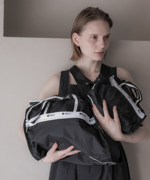 LeSportsac(レスポートサック)の「【LeSportsac×URBAN RESEARCH】DELUXE MED WEEKENDER ブラックスペクテイターUR(ボストンバッグ・レディース・ブラック・FREE)」の15枚目の写真