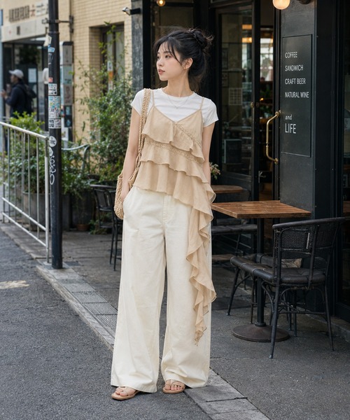 KONVINI(コンビニ)の「【KONVINI select】アシンメトリーティアードフリルキャミソール バレエコア 重ね着(キャミソール・レディース・ホワイト/ピンク・FREE)」の3枚目の写真