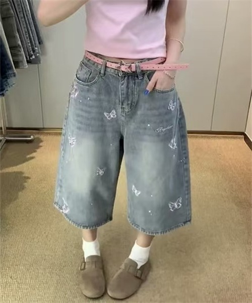 Dream garden(ドリームガーデン)の「蝶刺繍7分丈デニムパンツ(デニムパンツ・レディース・ブルー・S/XL/M/L)」の7枚目の写真