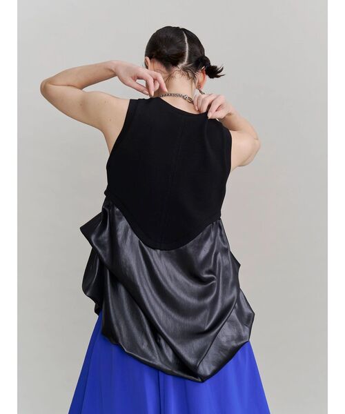 UN3D.(アンスリード)の「GLOSSY TUCK DRAPE TT / グロッシータックドレープタンクトップ(タンクトップ・レディース・その他1/ブラック・38/36)」の13枚目の写真