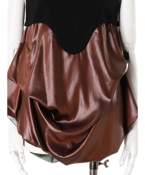 UN3D.(アンスリード)の「GLOSSY TUCK DRAPE TT / グロッシータックドレープタンクトップ(タンクトップ・レディース・その他1/ブラック・38/36)」の20枚目の写真