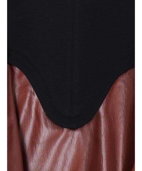 UN3D.(アンスリード)の「GLOSSY TUCK DRAPE TT / グロッシータックドレープタンクトップ(タンクトップ・レディース・その他1/ブラック・38/36)」の22枚目の写真