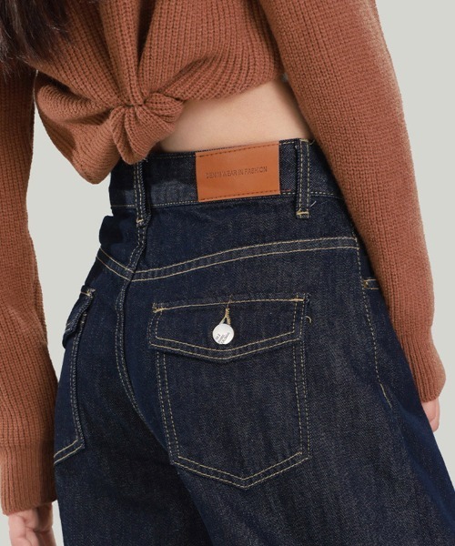 ONEP STAR(ワンピスター)の「フラップポケット付きルーズワイドデニムパンツ(デニムパンツ・レディース・ダークブルー・X-LARGE/LARGE/MEDIUM/SMALL)」の12枚目の写真