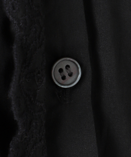 Spick & Span(スピックアンドスパン)の「《WEB限定 / 追加》レースフリルブラウス(シャツ/ブラウス・レディース・ブラック/ホワイト・FREE)」の21枚目の写真