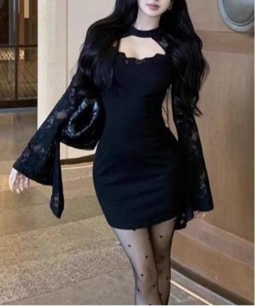 gossip!ロサンゼルス(ゴシップロサンゼルス)の「チョーカーネック 胸元カットアウト レースフレアスリーブ タイトミニワンピース レディース ブラック セクシー ボディコン パーティー デート(ワンピース・レディース・ブラック・S/M)」の1枚目の写真