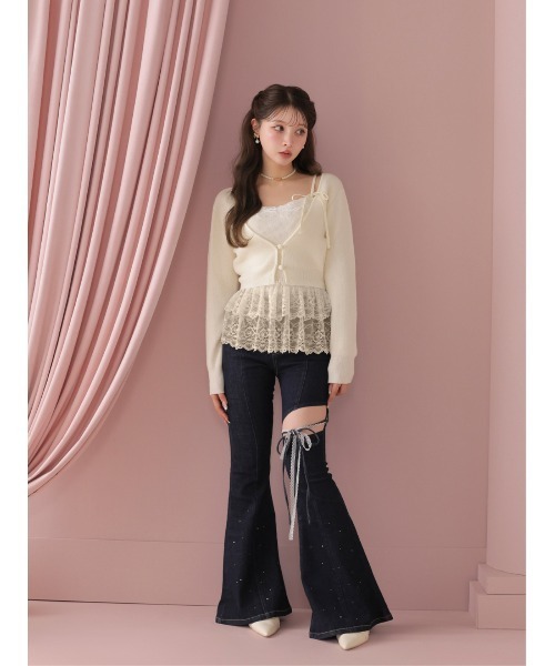 M me eme(エムミーエメ)の「Side cut lace ribbon denim(eme11164)(デニムパンツ・レディース・ネイビー/ブルー・XS/S/M)」の5枚目の写真