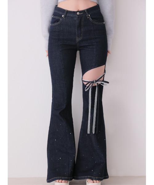 M me eme(エムミーエメ)の「Side cut lace ribbon denim(eme11164)(デニムパンツ・レディース・ネイビー/ブルー・XS/S/M)」の14枚目の写真