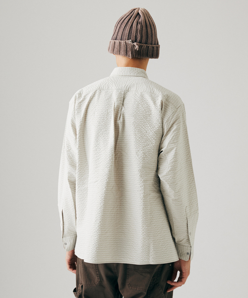JOURNAL STANDARD(ジャーナルスタンダード)の「迷迭香 / マンネンロウ 別注 PR CHECK SHIRT(シャツ/ブラウス・メンズ・ライトグレー/ベージュ系その他/サックスブルー・2/3)」の4枚目の写真